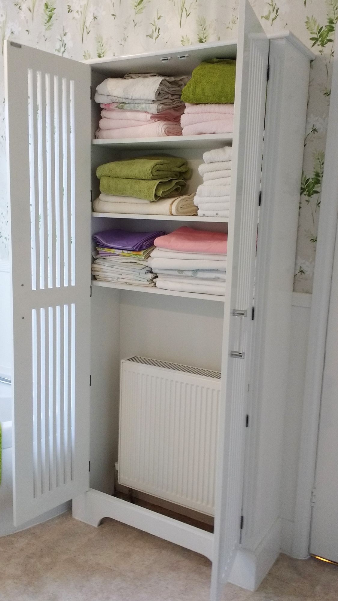 Linen Airing Cupboard Jali Gallery